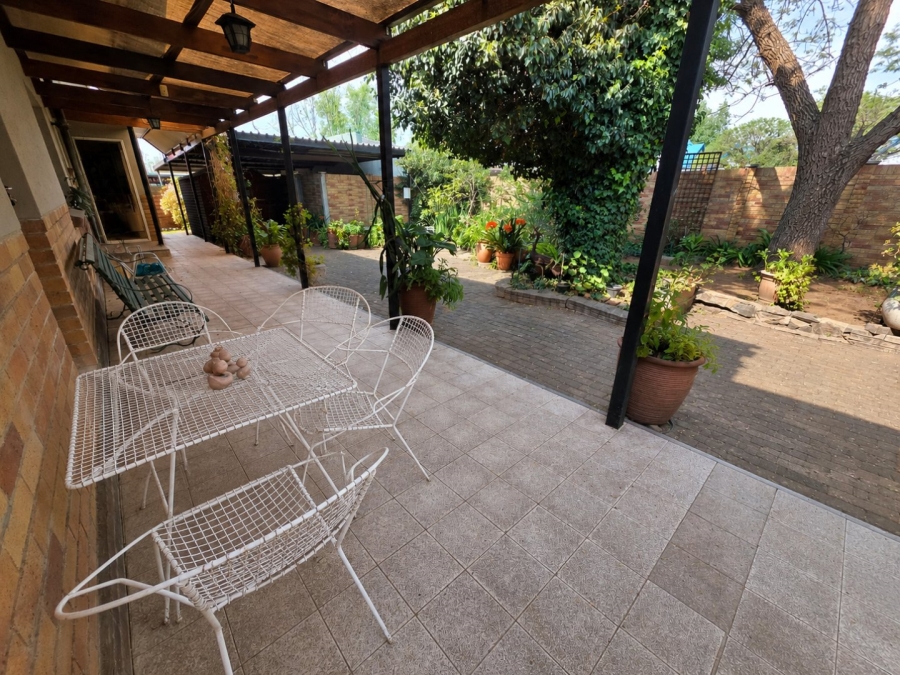 4 Bedroom Property for Sale in Dan Pienaar Free State